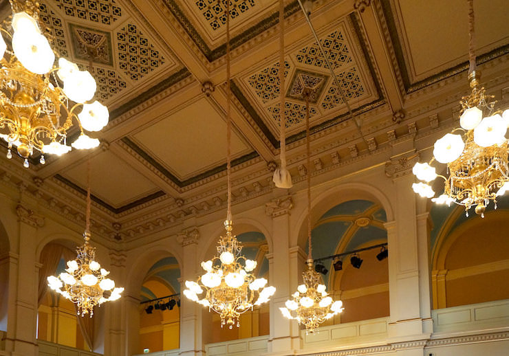 Kronleuchter im Staatstheater Schwerin